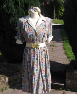 40's Lemon Day Dress , size 12-14 - For Hire