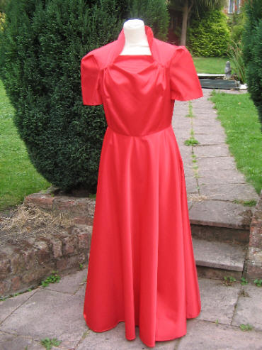 1930's / 40's Red "Hollywood" dress - size 12/14 - For Hire