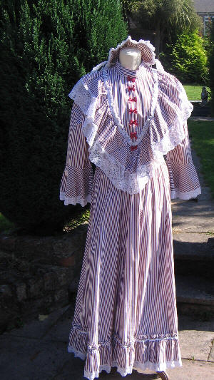 Victorian - Summertime Dress size 14 - For Hire