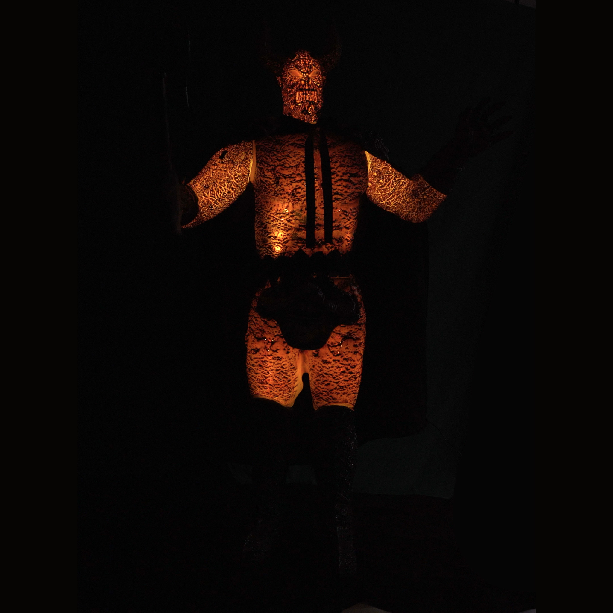Lava Demon King Animatronic – 210cm - Image 2